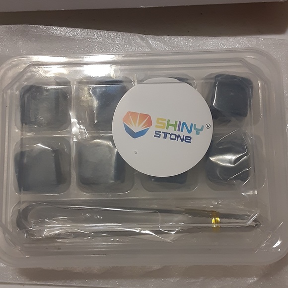 8 Piece Whiskey Stone Set - Picture 1 of 2